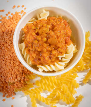 HOT Lentil And Sweet Potato Bolognaise With Fusilli Pasta 3 (1)